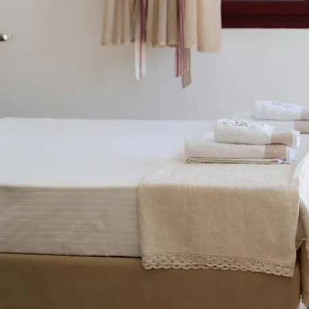 Triena Villas By Paxosretreats Gaios Extérieur photo