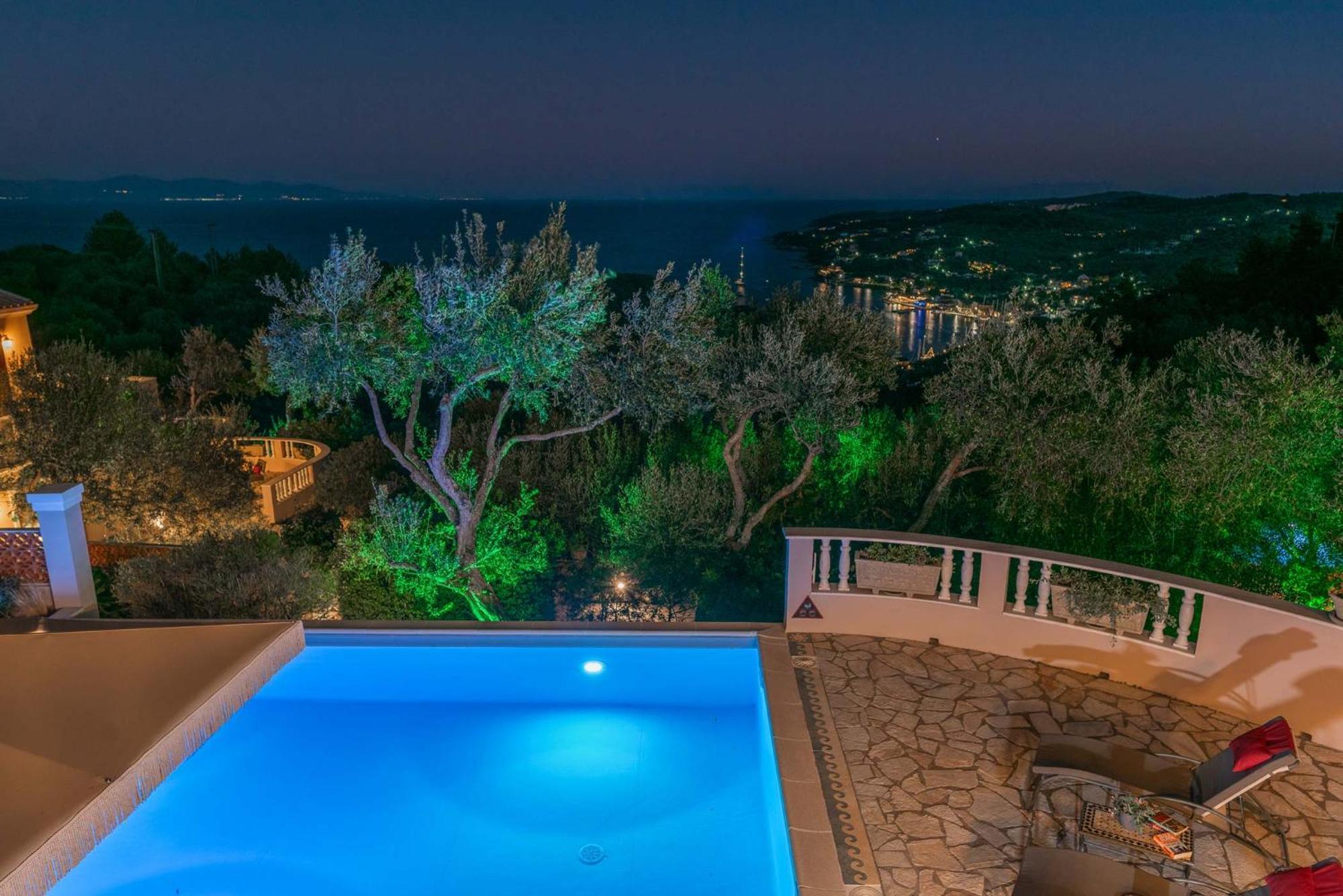 Triena By Paxosretreats Villa Gaios