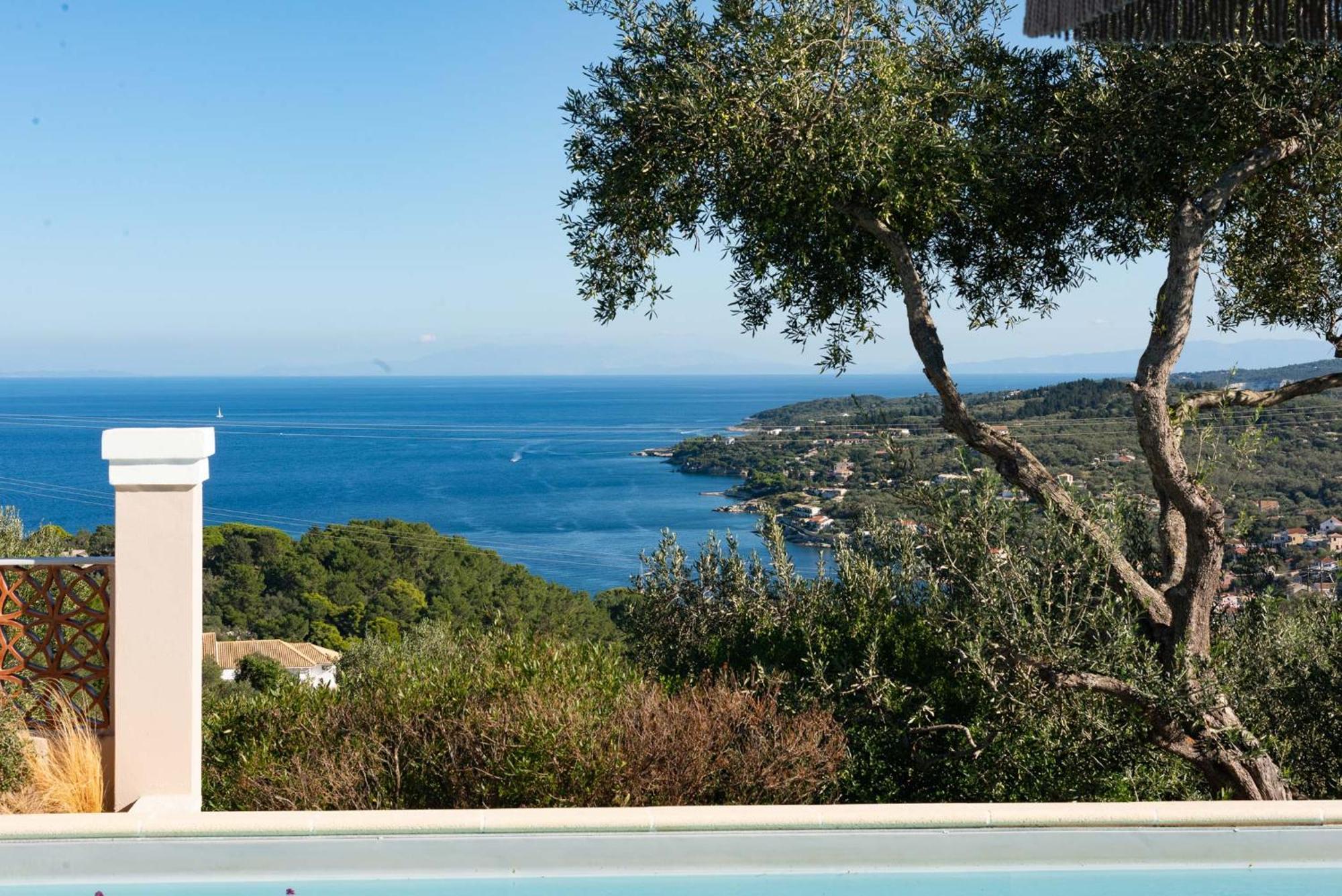 Triena By Paxosretreats Gaios