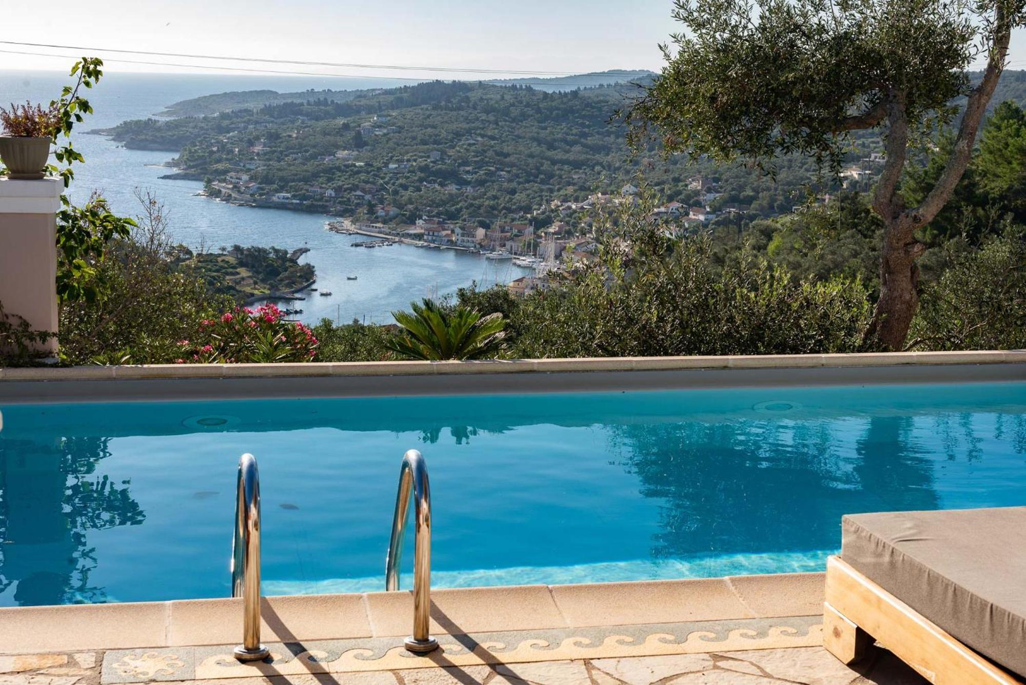 Triena By Paxosretreats Villa *
